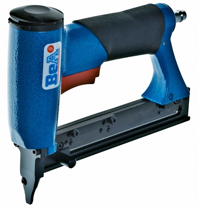 S 125-569 Başsız Çivi Çakma Makinası