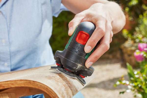 Bosch EasyCurvSander 12 Akülü Diskli Zımpara ve Polisaj Makinesi