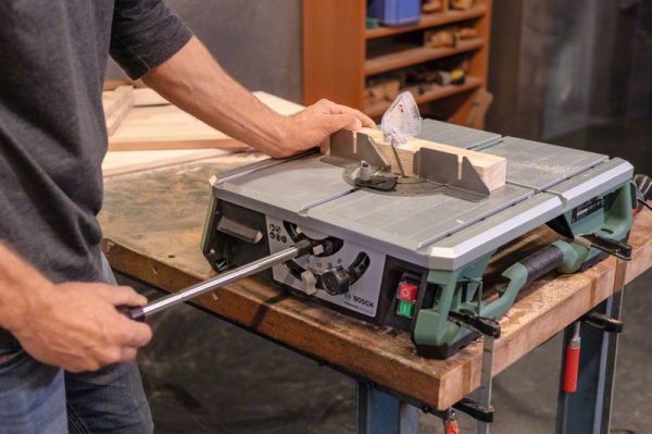 Bosch AdvancedTableCut 52